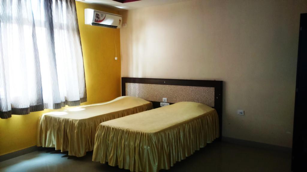 Hotel Parshuram Guwahati Luaran gambar