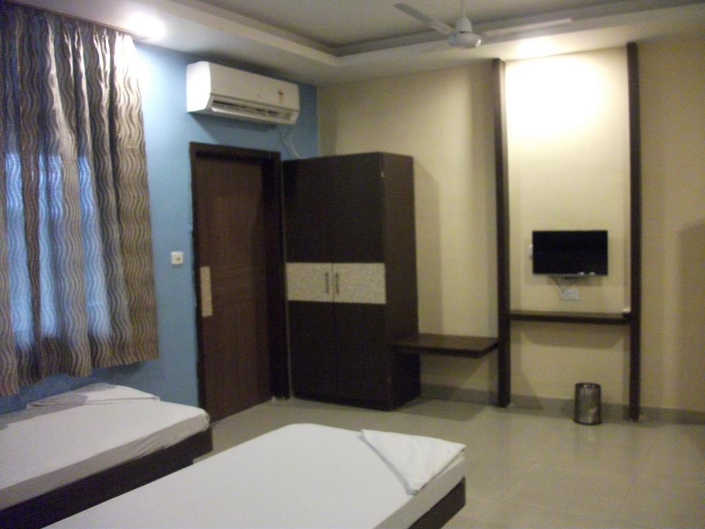 Hotel Parshuram Guwahati Luaran gambar