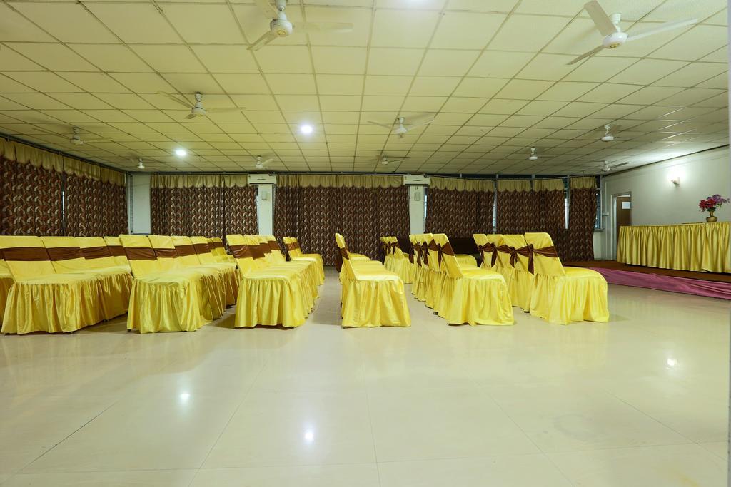 Hotel Parshuram Guwahati Luaran gambar